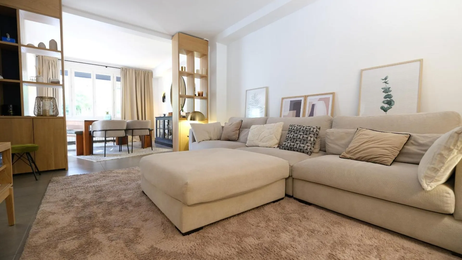 Beautiful Vacation Rental With Private Pool In The Heart Of The City Of Avignon, Sleeps 8. 0*, Avignon