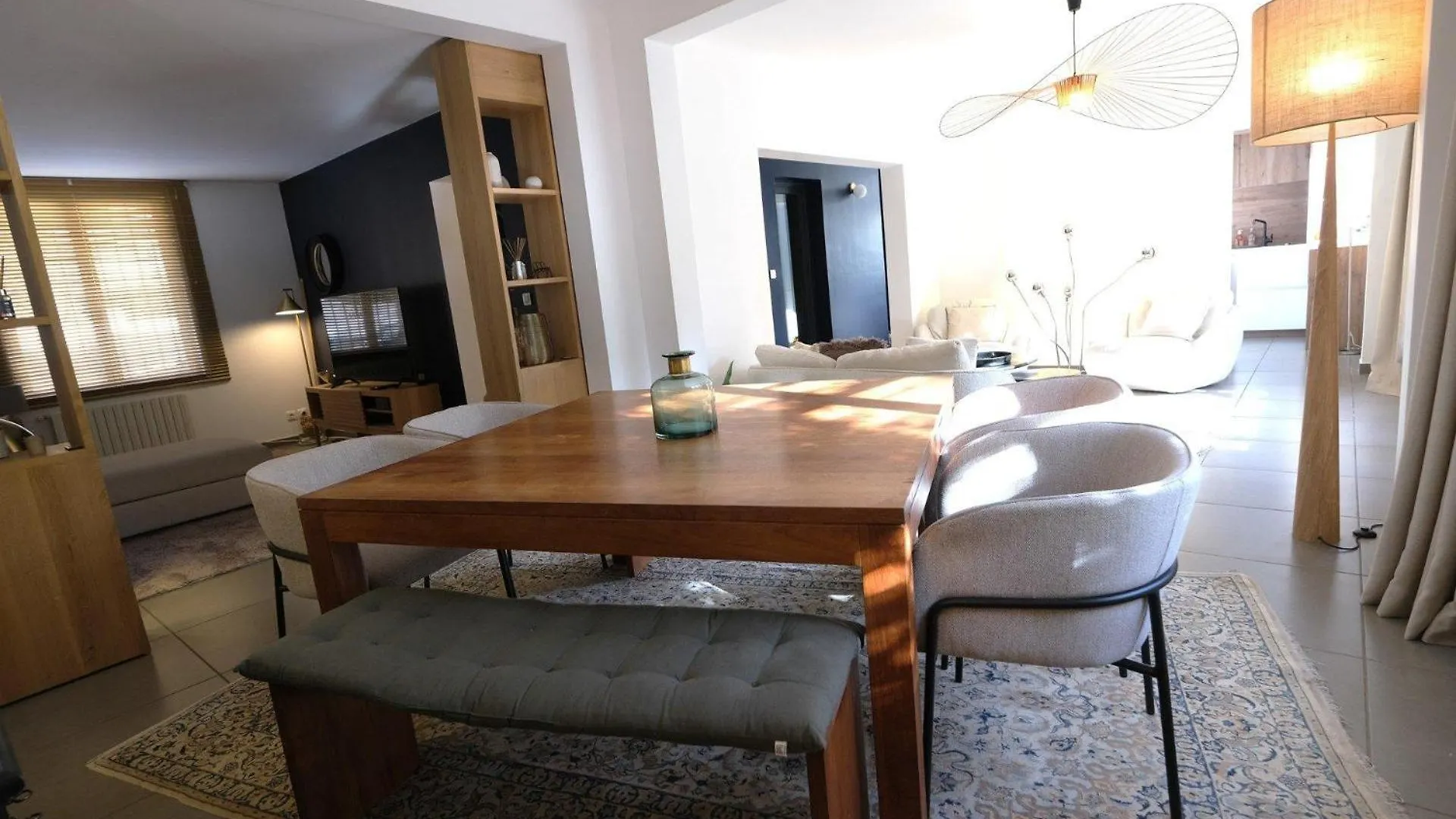 Beautiful Vacation Rental With Private Pool In The Heart Of The City Of Avignon, Sleeps 8. Avignon