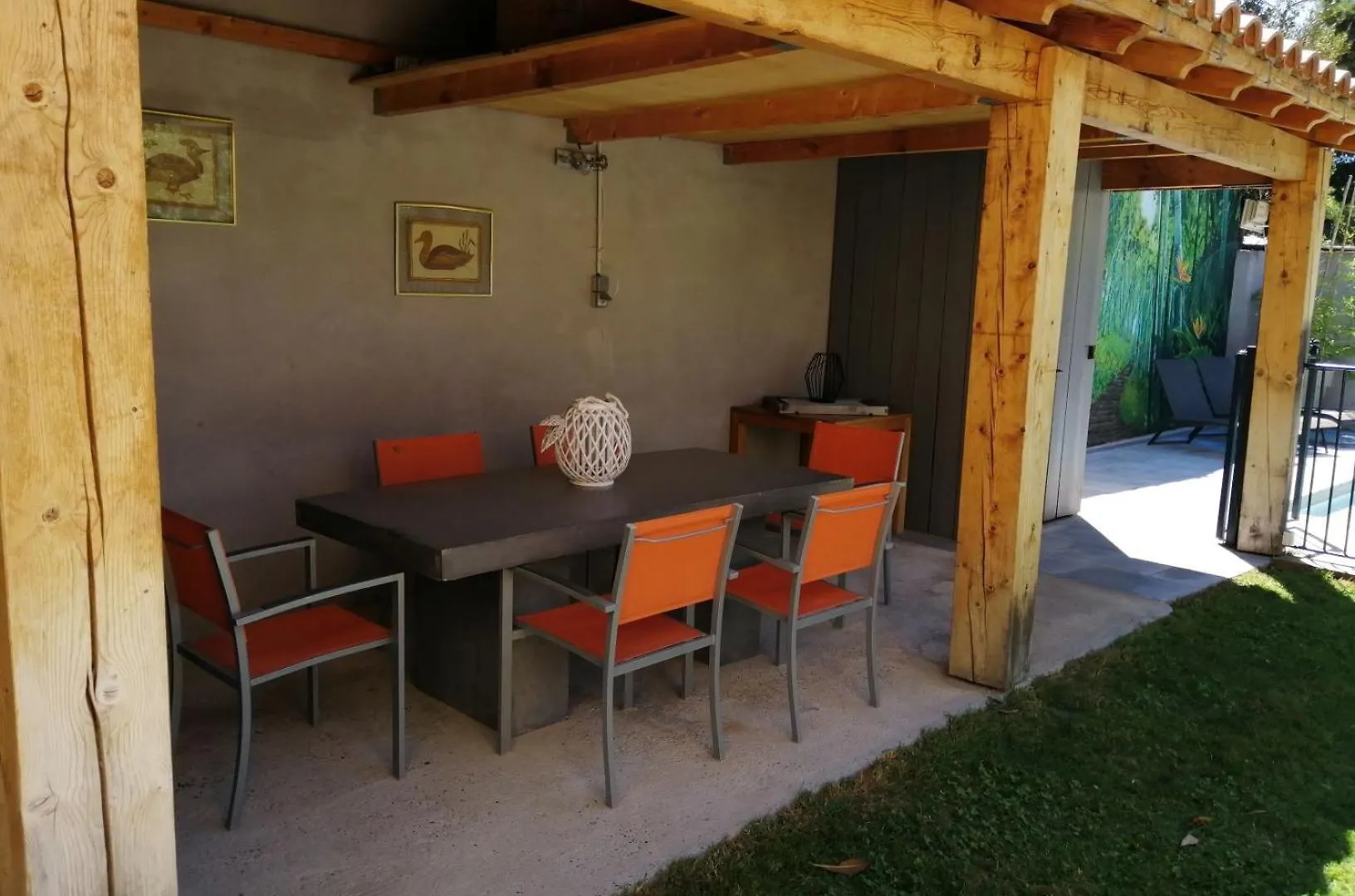 Prázdninový dům Beautiful Vacation Rental With Private Pool In The Heart Of The City Of Avignon, Sleeps 8. Francie